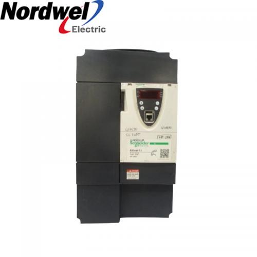 Schneider ATV71HD15N4Z